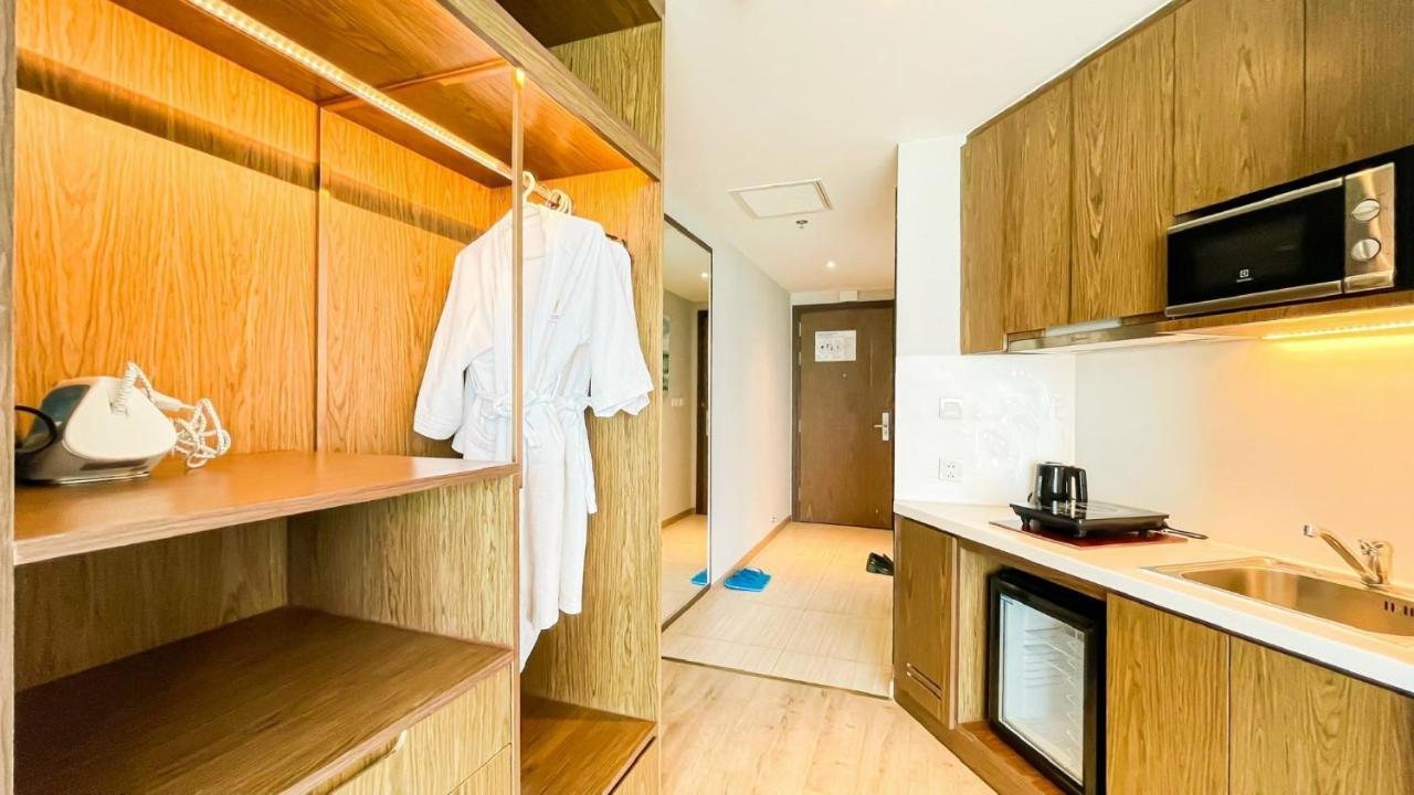 Rollton Ocean View Apartment Nha Trang Exterior foto